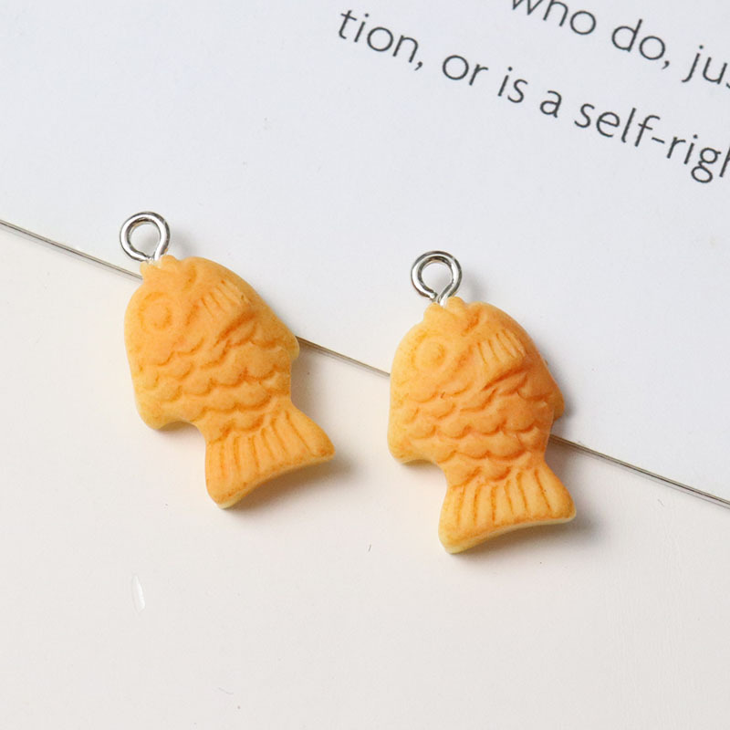 Zinc Food Snacks - 10pcs Kawaii Taiyaki Fish Charms Mini